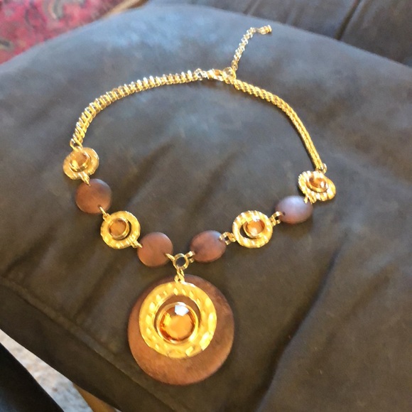 Draper’s & Damon’s Necklace - Picture 6 of 6